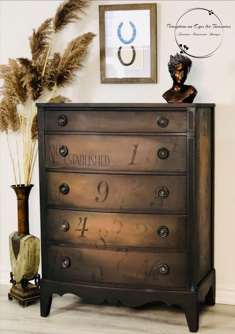 Chocolate / Dixie Belle Chalk Mineral Paint