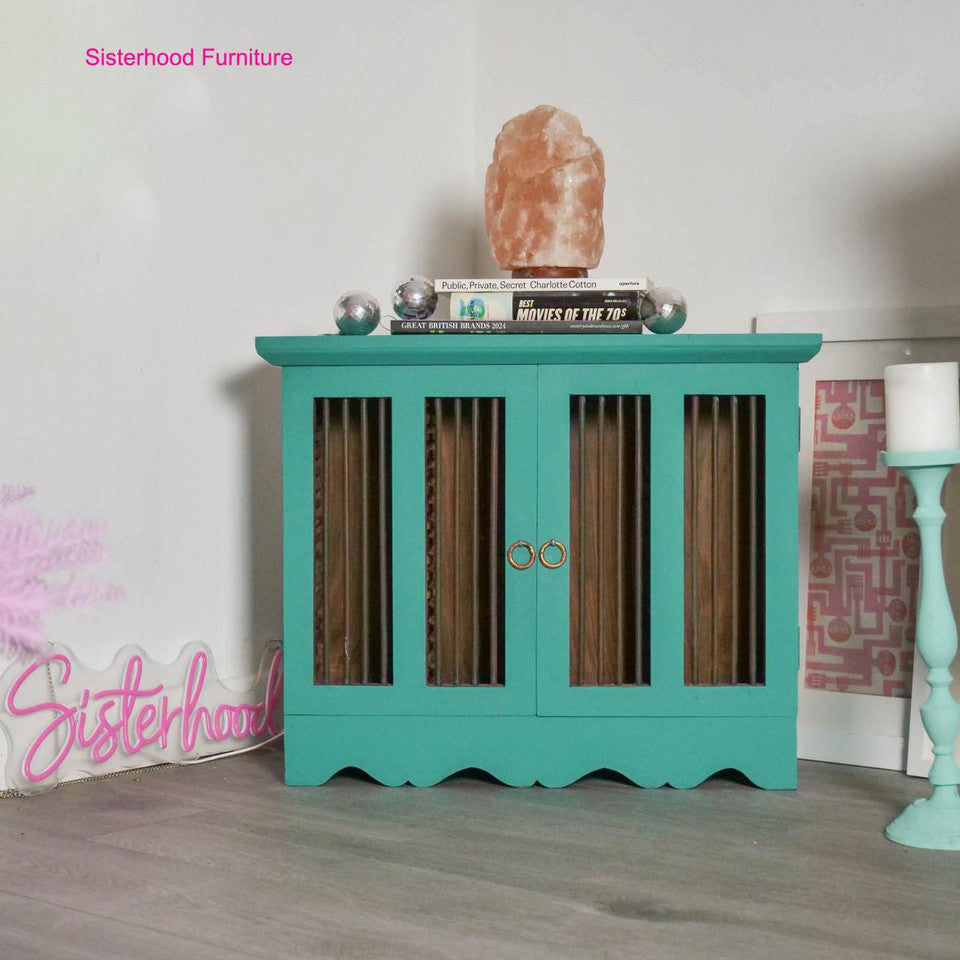 Mermaid Tail / Dixie Belle Chalk Mineral Paint