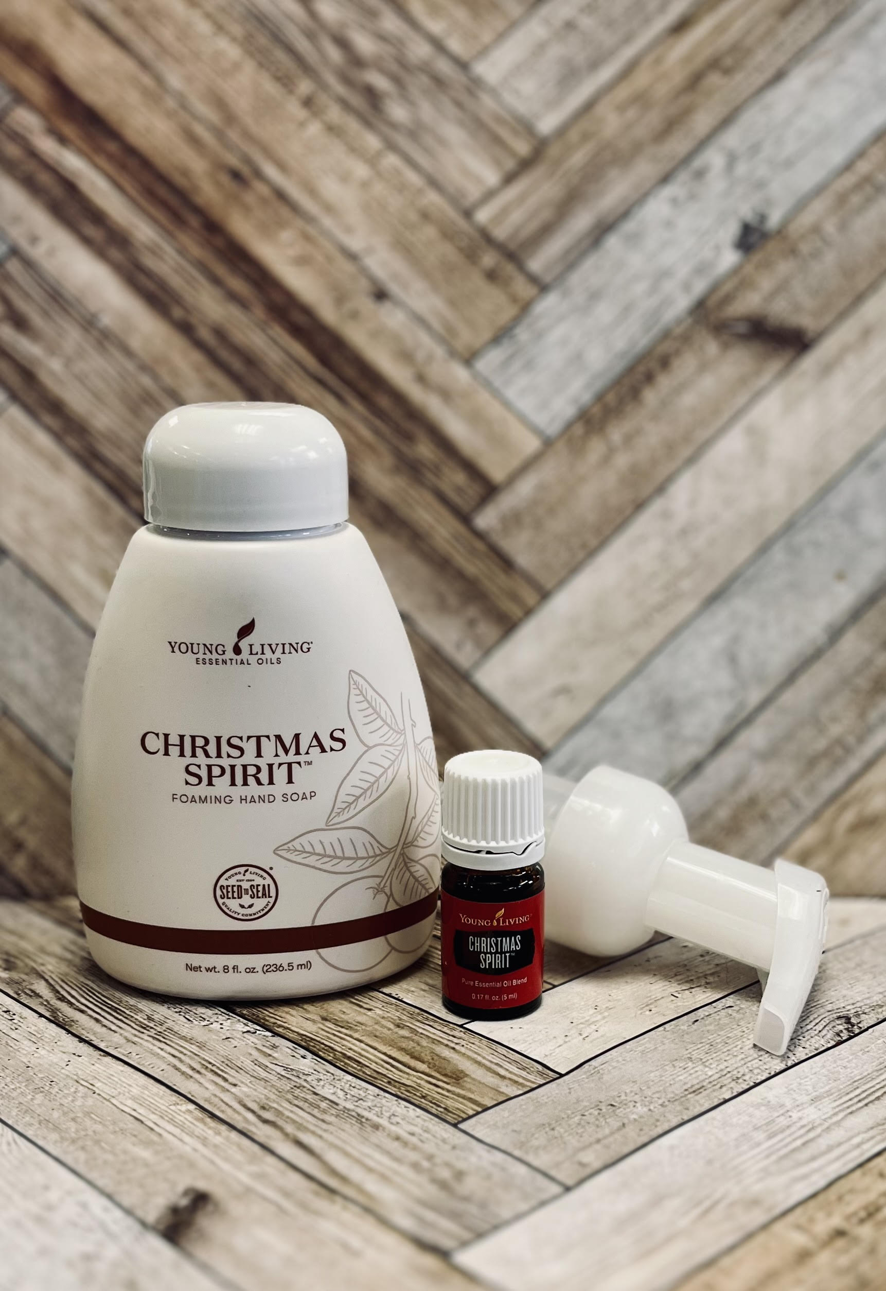 Christmas Spirit Foaming Hand Soap/ 8 oz