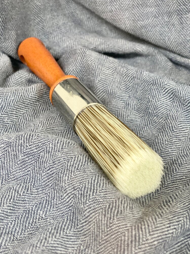 MELANGE: {The Phoebe} 1” Round Premium Brush