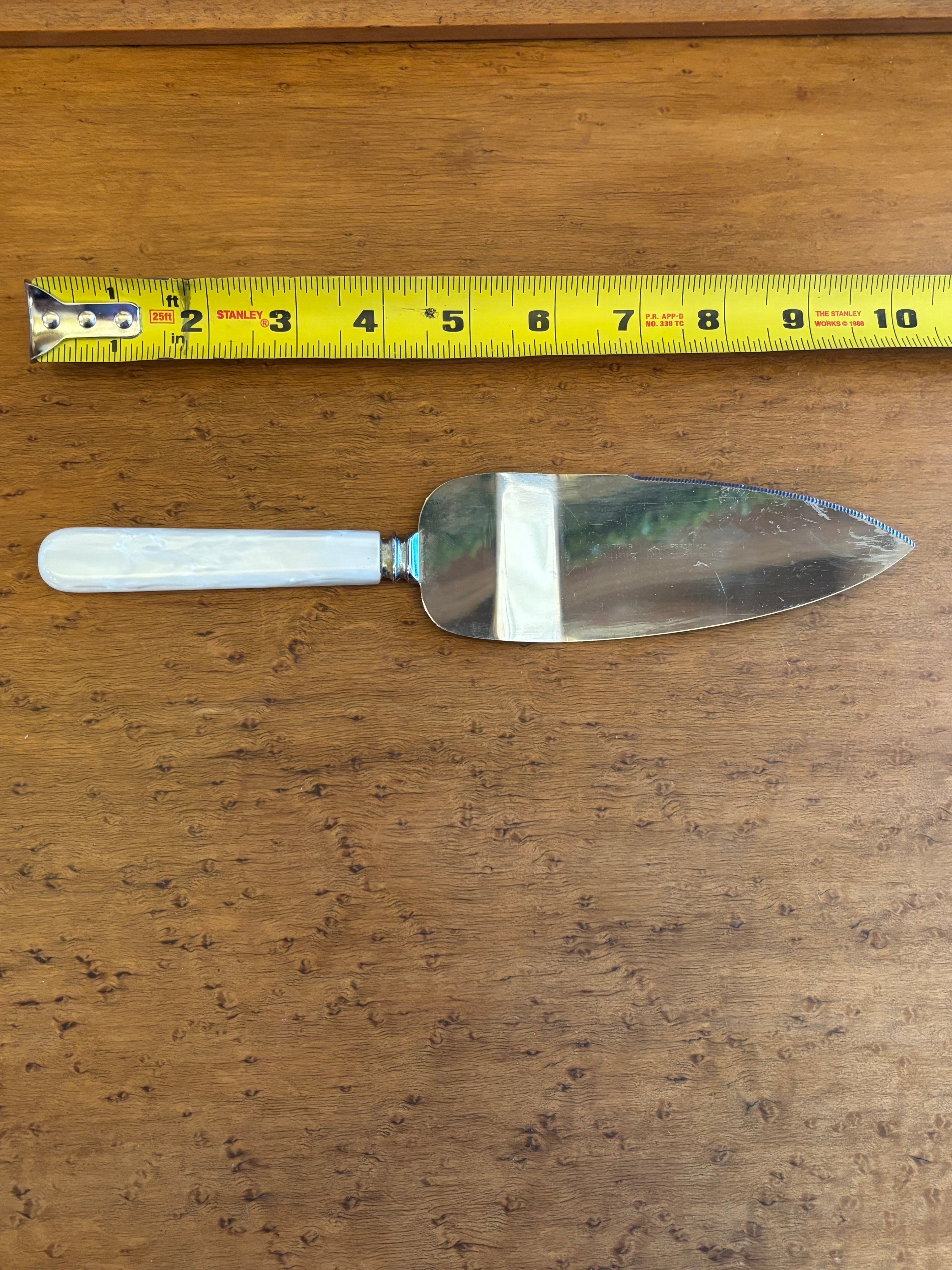 Vintage Cake Knife Server