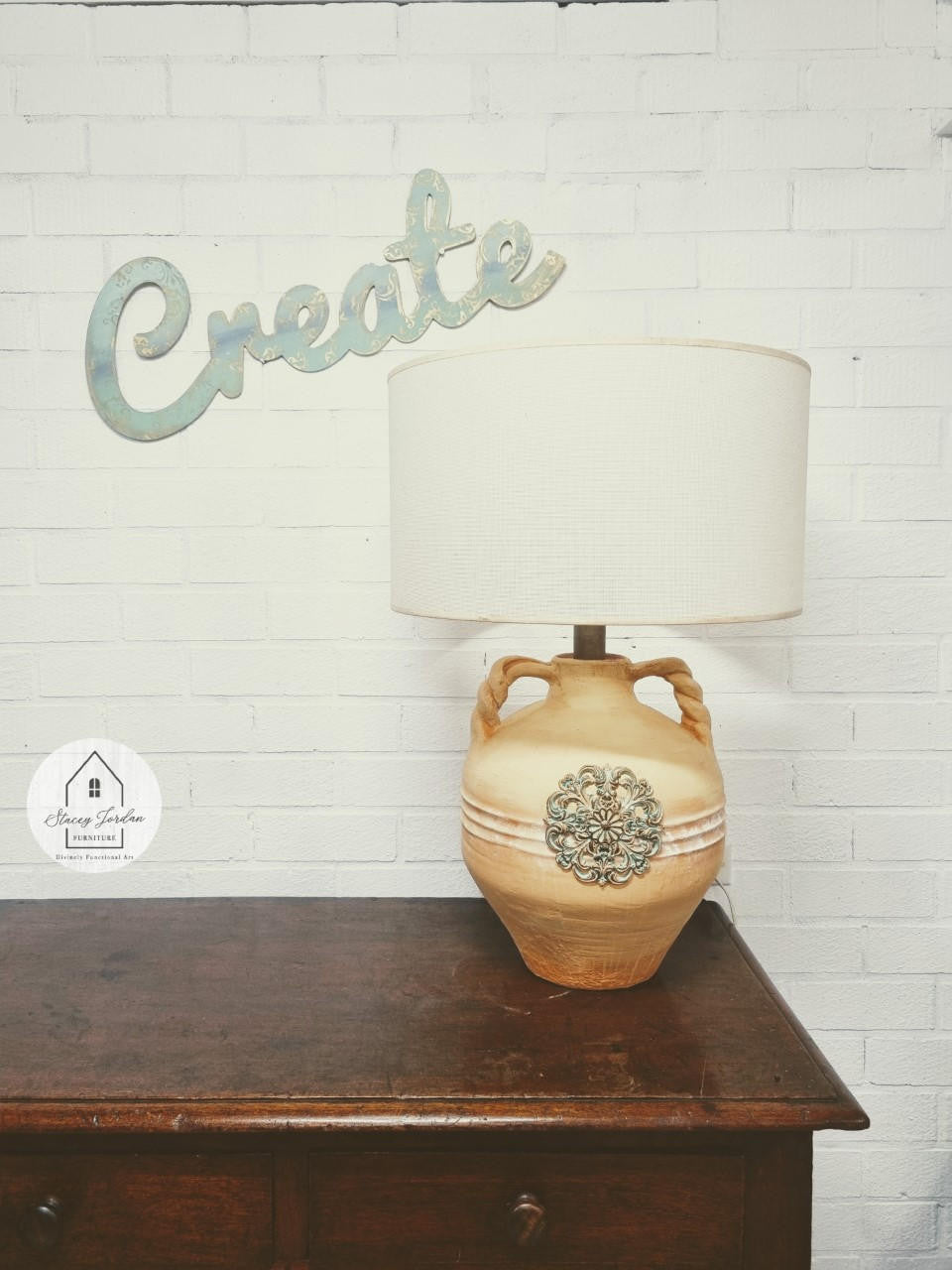 Wheat Terra Clay Paint / Dixie Belle Paint