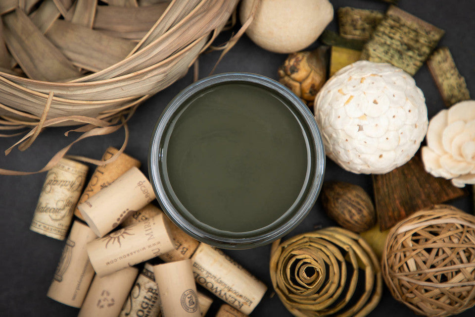 Collard Greens / Dixie Belle Chalk Mineral Paint