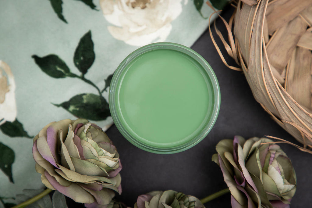 Kudzu / Dixie Belle Chalk Mineral Paint