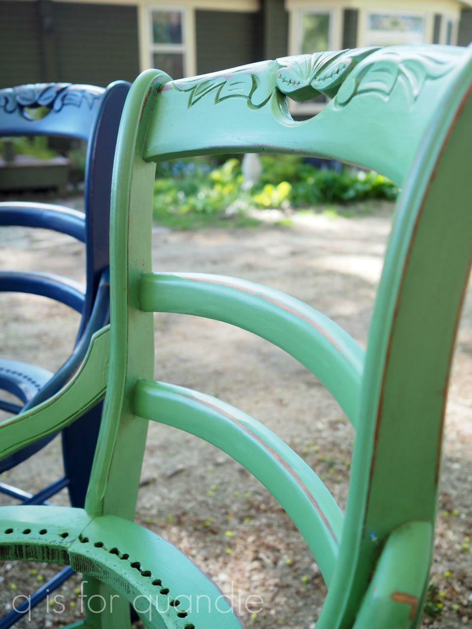 Kudzu / Dixie Belle Chalk Mineral Paint
