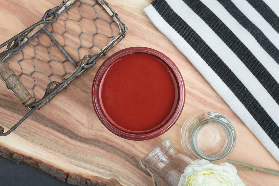 Rustic Red / Dixie Belle Chalk Mineral Paint