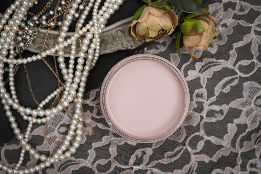 Tea Rose / Dixie Belle Chalk Mineral Paint