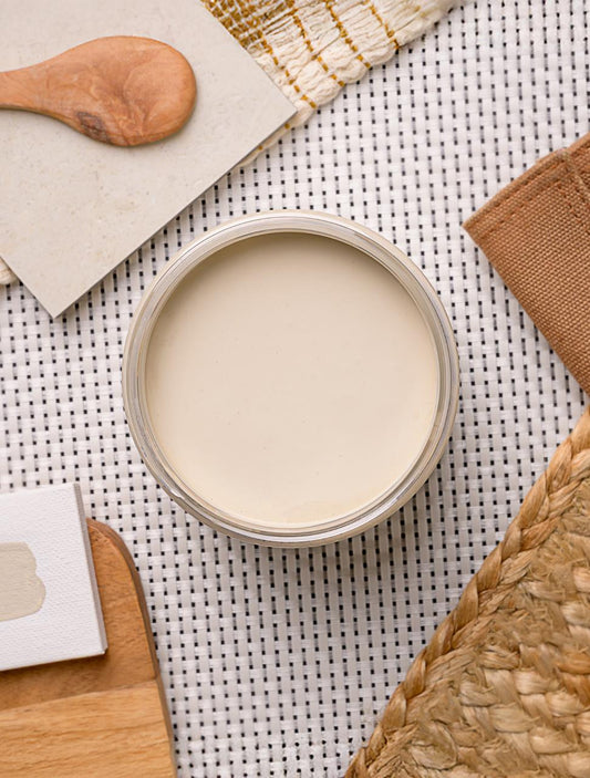 Ecru / Dixie Belle Chalk Mineral Paint