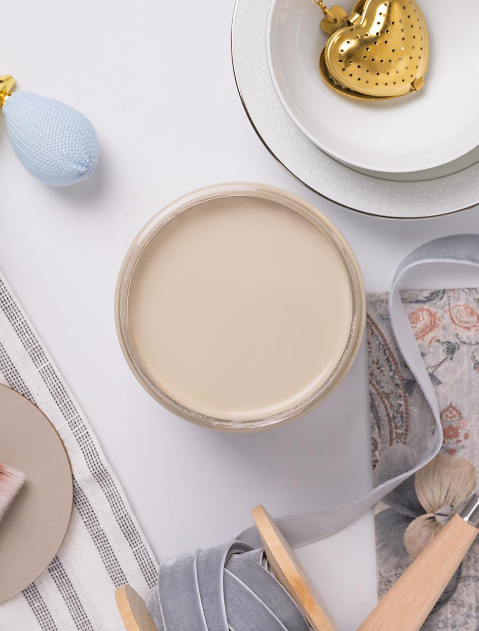 Dixie Belle Paint/ French Villa Silk 16 OZ