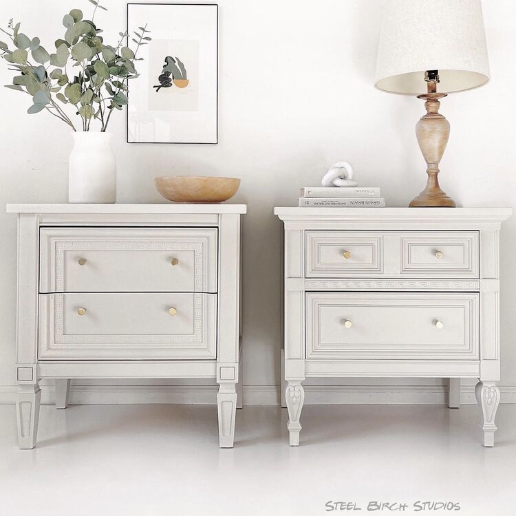 MELANGE ONE: Nom De Plume Gray