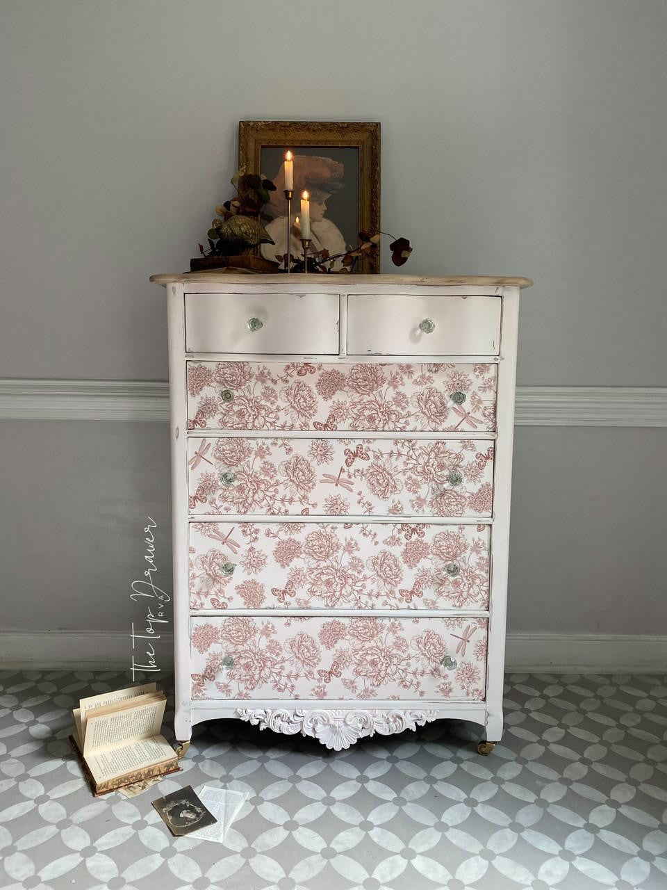 Pink Champagne / Dixie Belle Chalk Mineral Paint