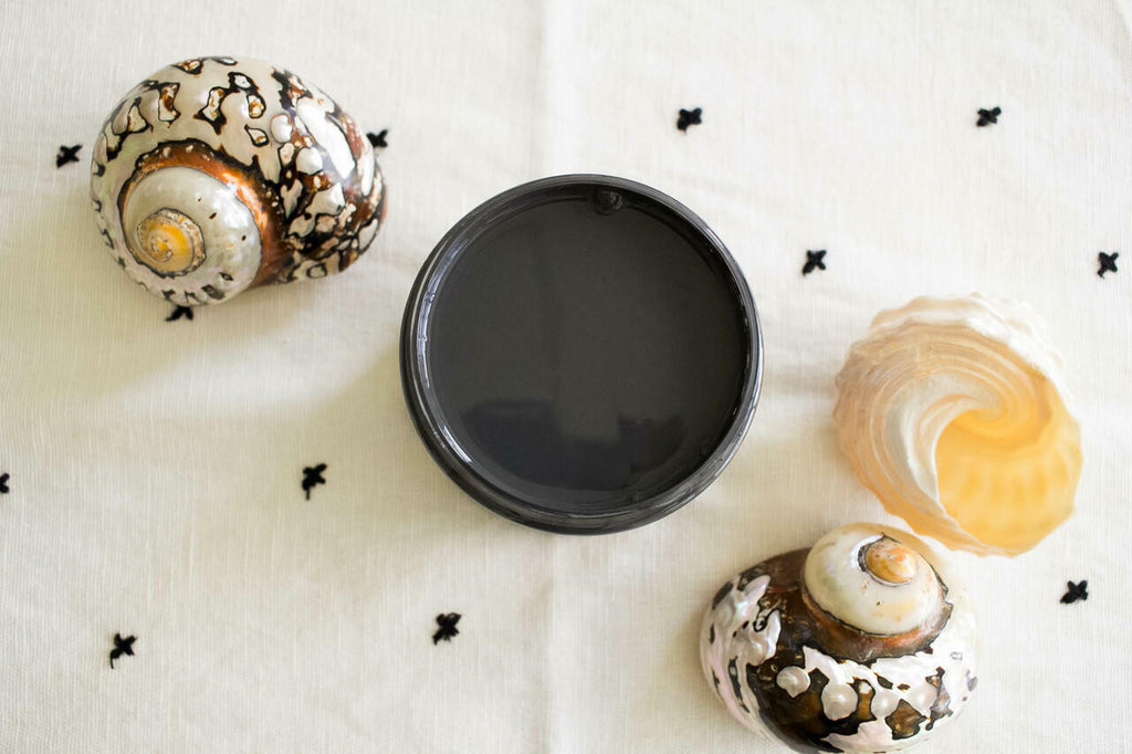 Black Sands / Dixie Belle Silk Mineral Paint