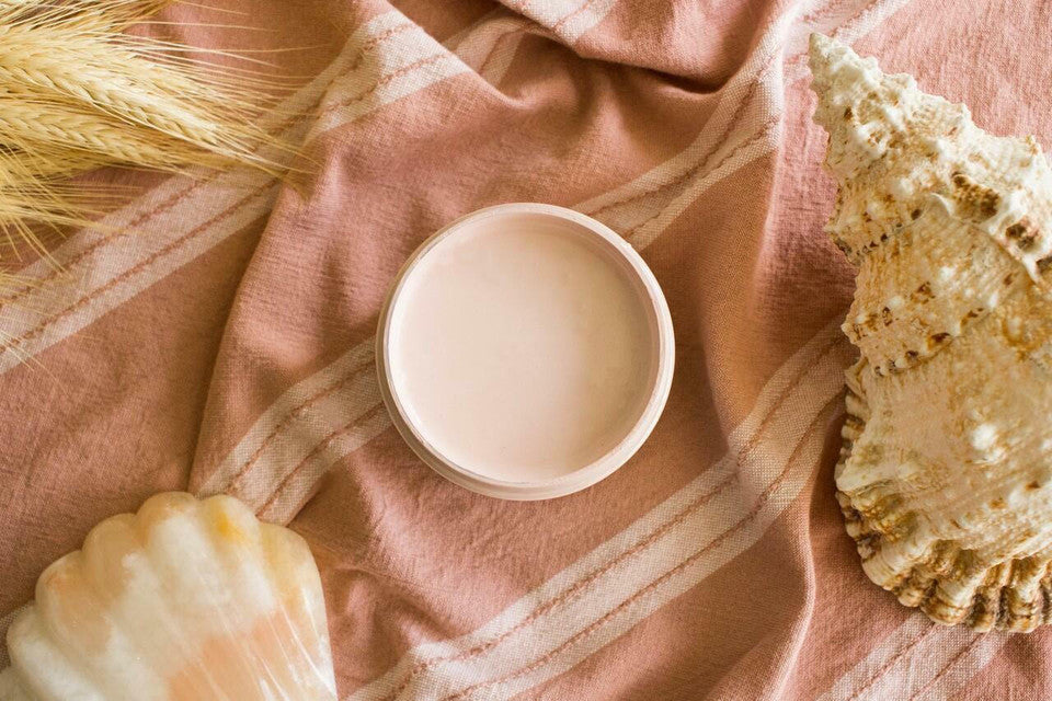 Conch / Dixie Belle Silk Mineral Paint