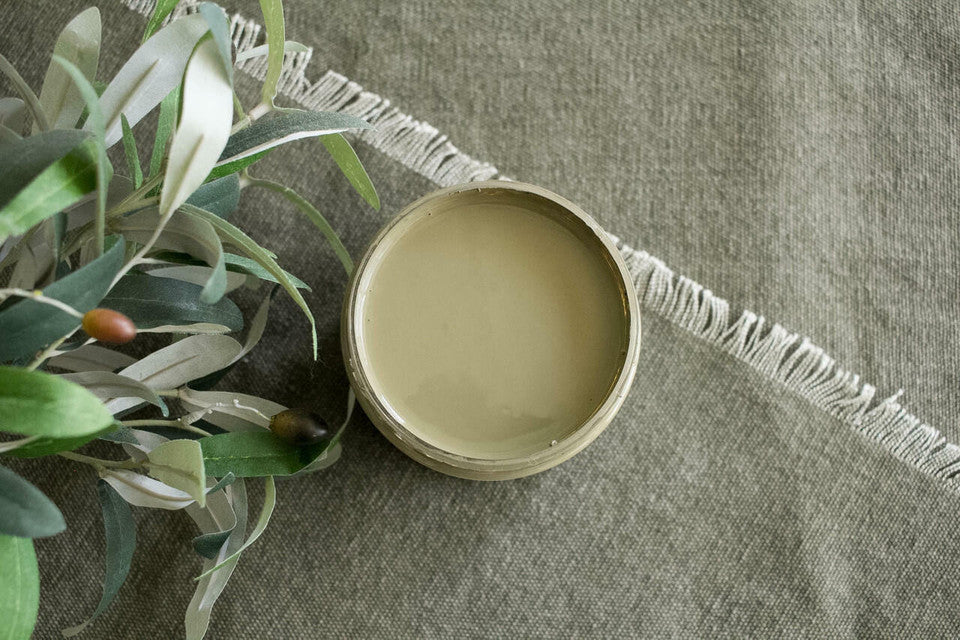 Hampton Olive / Dixie Belle Silk Mineral Paint