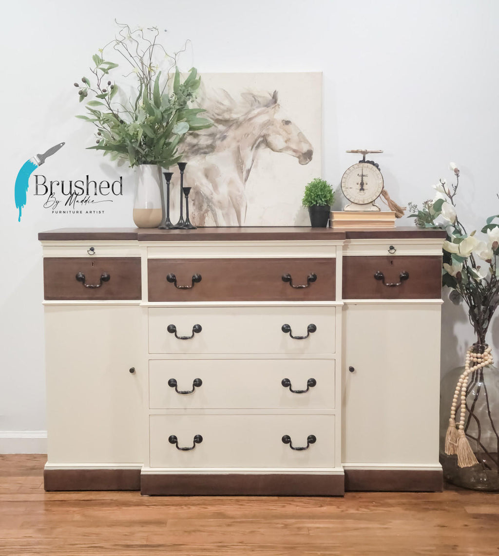 Sun Kissed / Dixie Belle Silk Mineral Paint