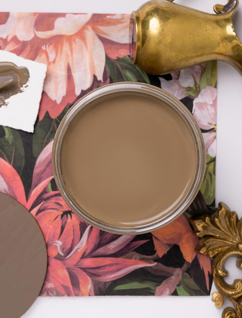 Dixie Belle Paint/ Truffle Silk 16 OZ