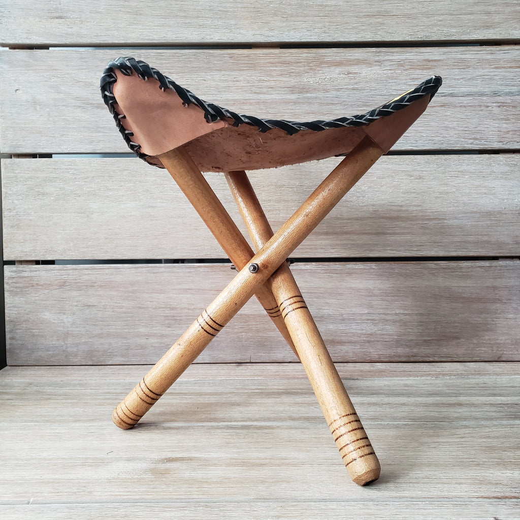 Safari Friends Leather Tripod Stool
