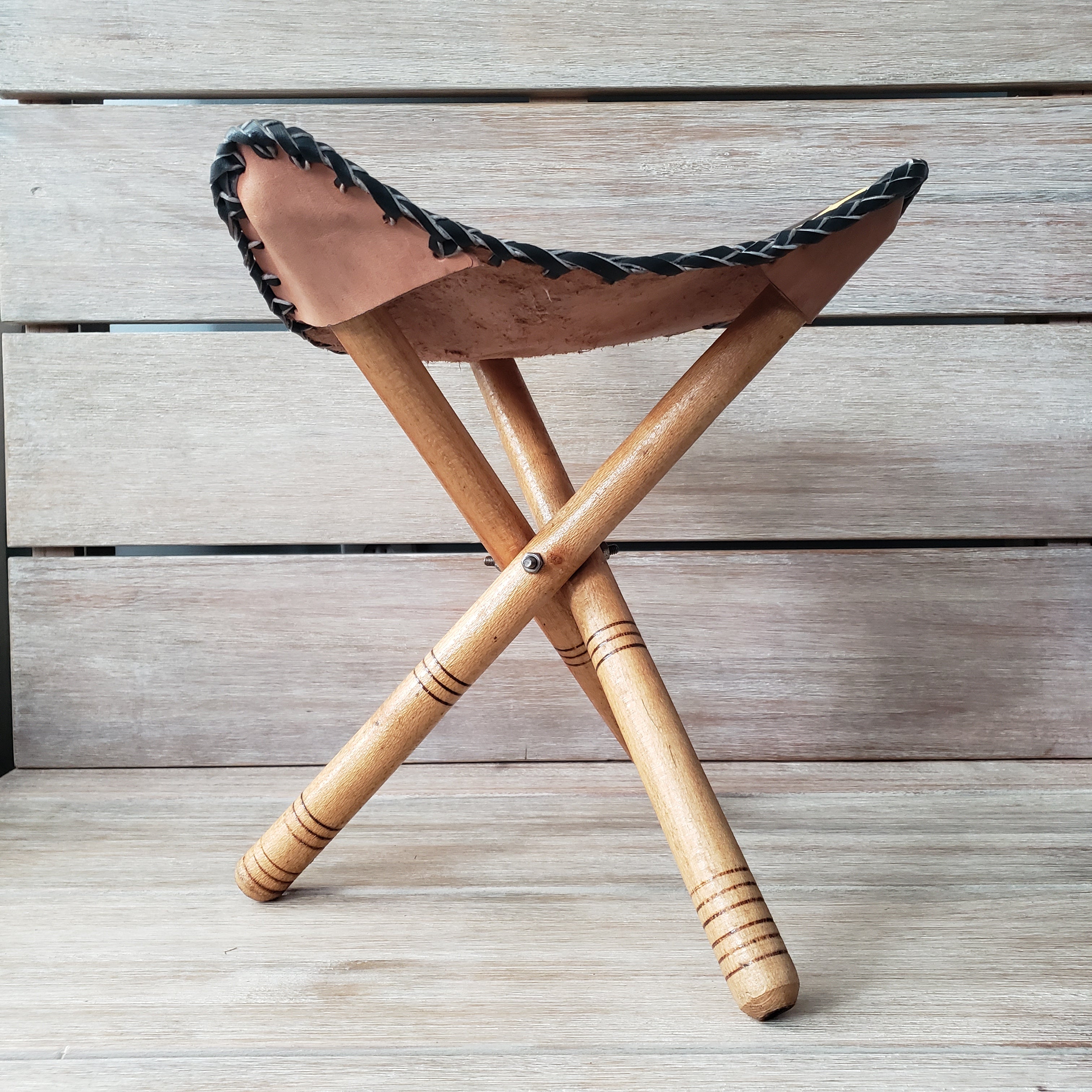 Safari Friends Leather Tripod Stool