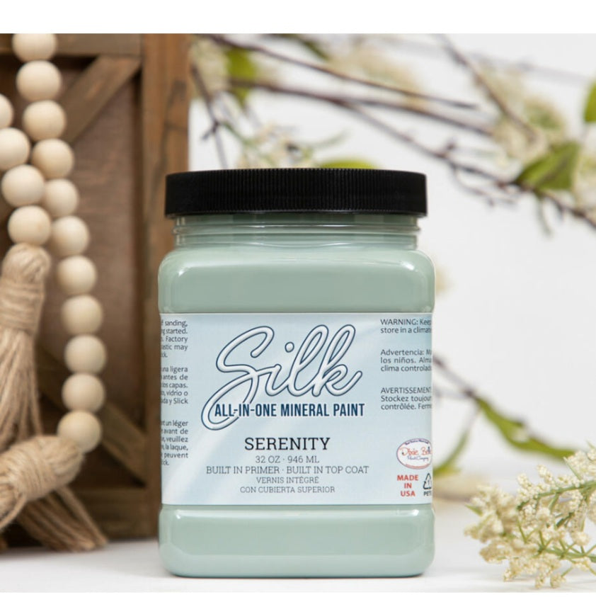 Serenity / Dixie Belle Silk Mineral Paint