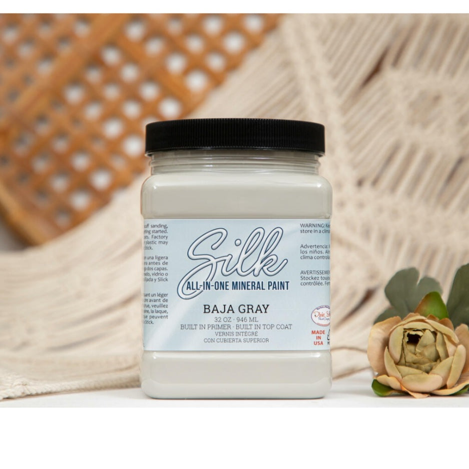 Baja Gray / Dixie Belle Silk Mineral Paint