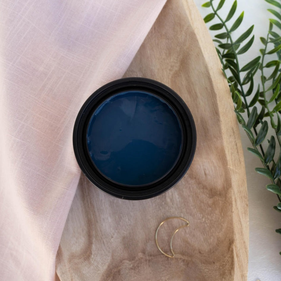 Blue Moon Terra Clay Paint / Dixie Belle Paint