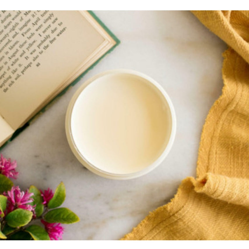 Sun Kissed / Dixie Belle Silk Mineral Paint