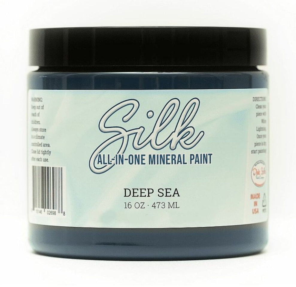 Deep Sea / Dixie Belle Silk Mineral Paint